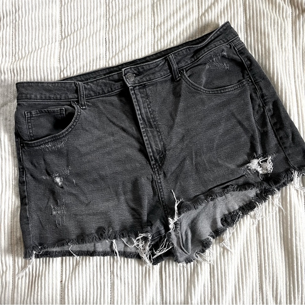 Wild Fable Highway Rise‎ Mom Shorts Black Cutoff Denim Size 18
